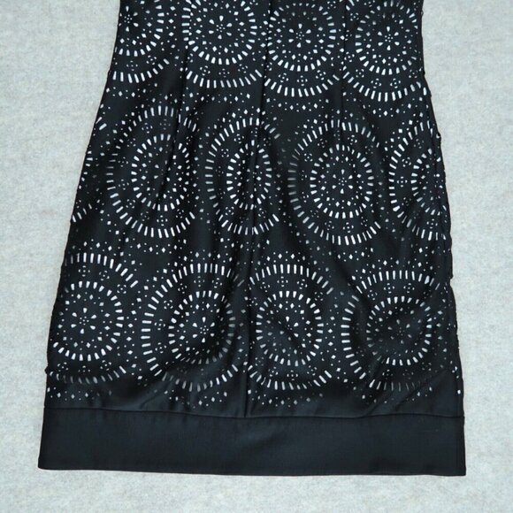 White House Black Market Shift Dress Black Crochet Midi Lined Women's Size 6 - Picture 5 of 12